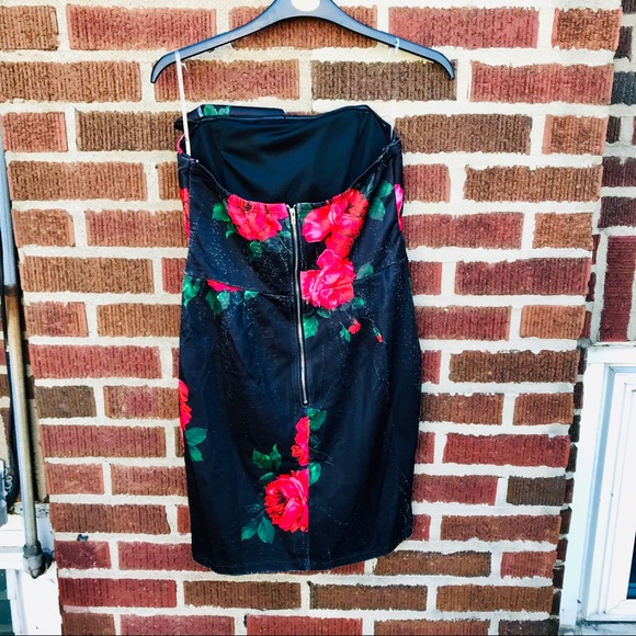 Charlotte Russe Floral Strapless Dress NWT - Picture 4 of 4